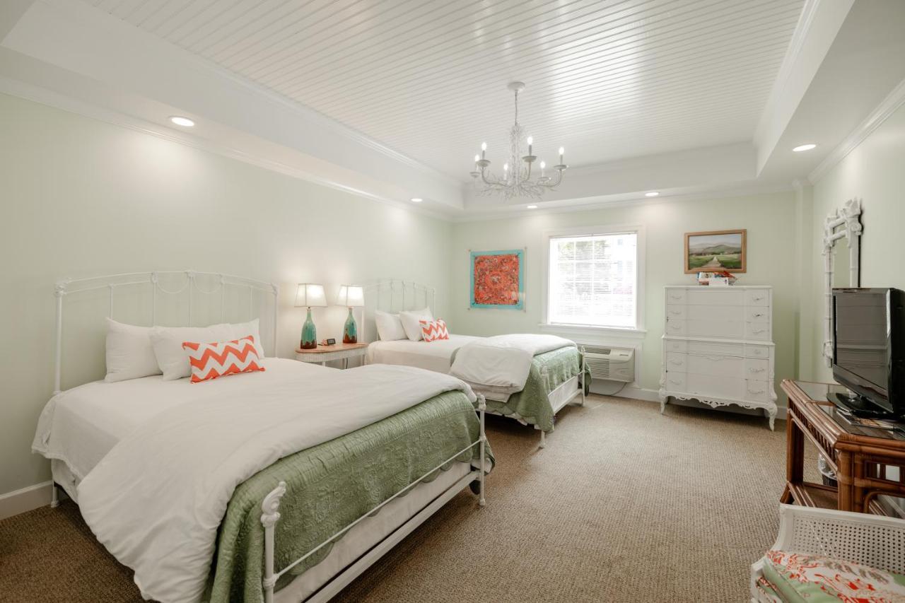 The Chesapeake Inn Urbanna Ngoại thất bức ảnh