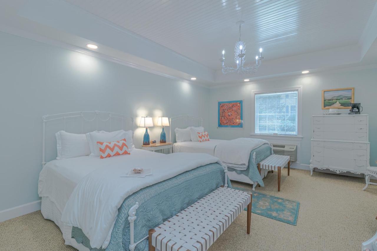 The Chesapeake Inn Urbanna Ngoại thất bức ảnh
